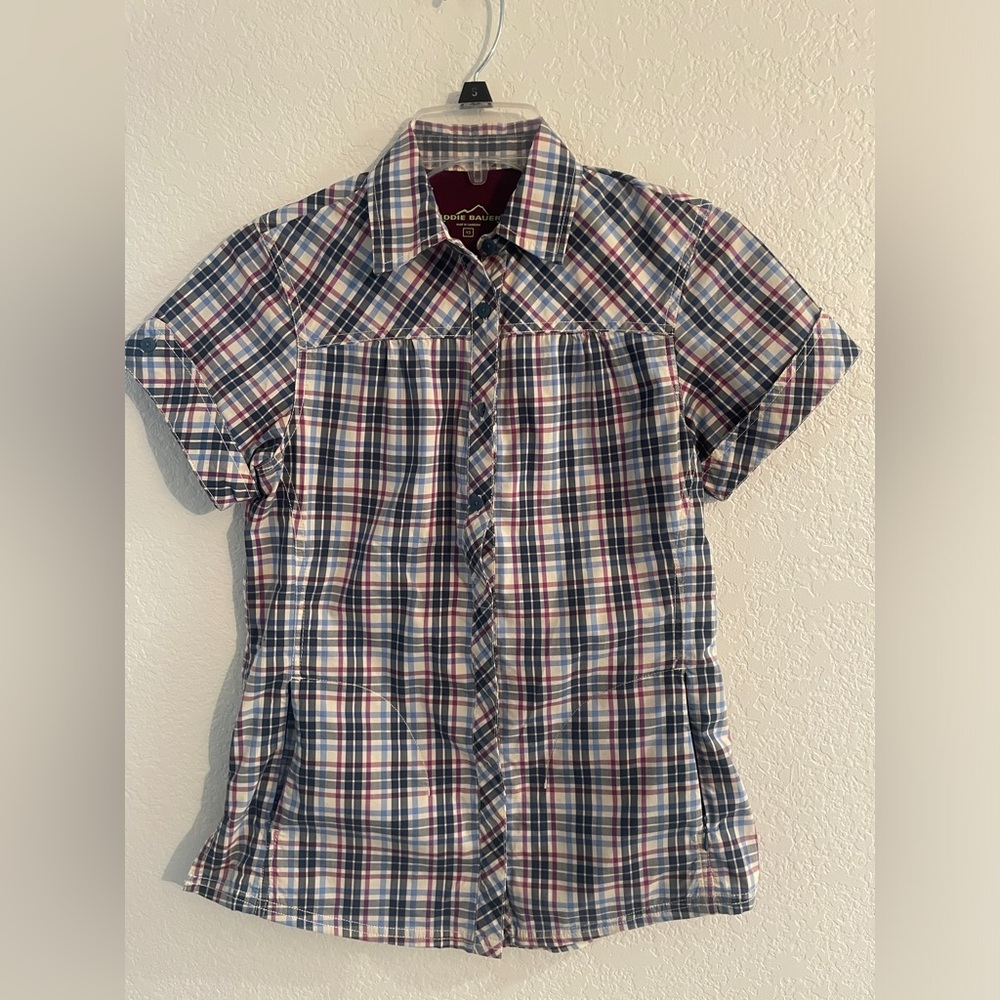 Eddie Bauer Top Womens XS Plaid Snap Zip Pockets Outdoor Hiking Summer
